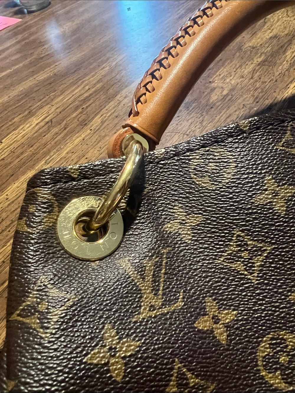 EUC Louis Vuitton Artsy - Picture 14 of 16